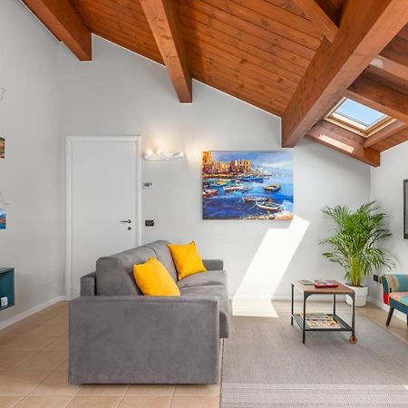 Casa Gialla 7A, New Apartment Milano&Como Bregnano Экстерьер фото
