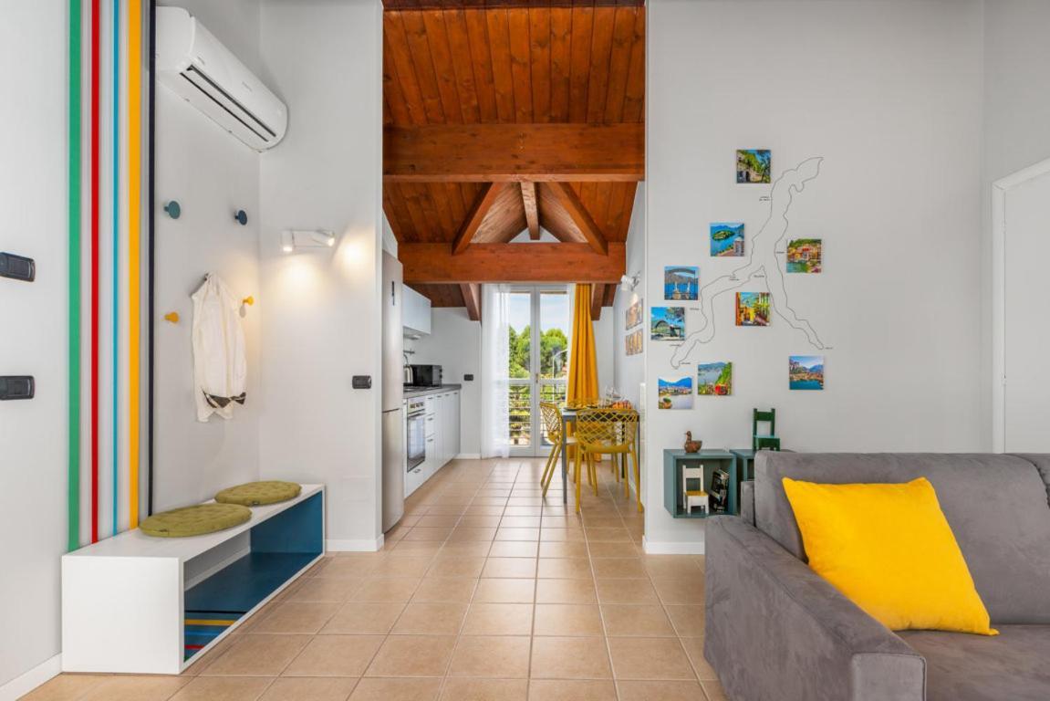 Casa Gialla 7A, New Apartment Milano&Como Bregnano Экстерьер фото