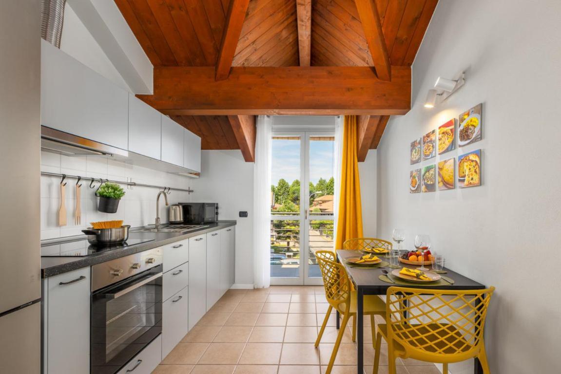 Casa Gialla 7A, New Apartment Milano&Como Bregnano Экстерьер фото
